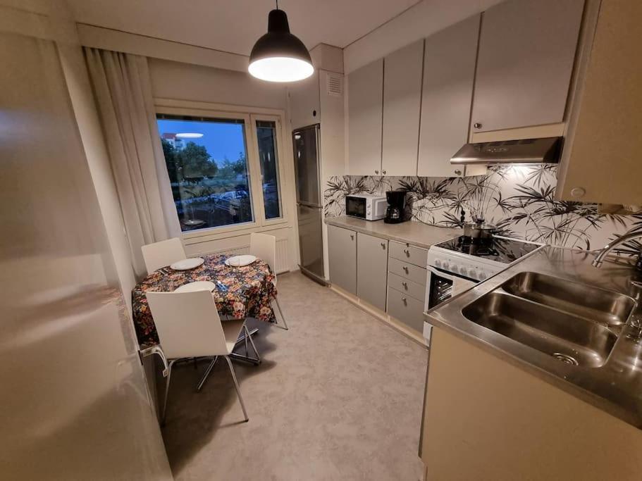 Viihtyisae Kaksio Keskeisellae Sijainnilla Apartment *